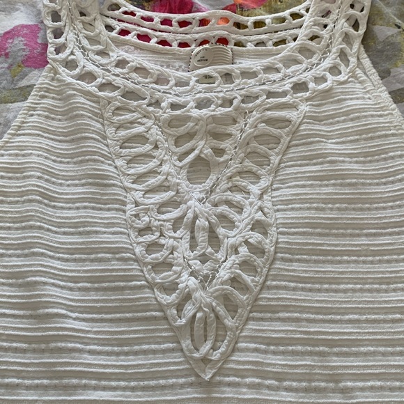 Anthropologie embroidered cream summer shirt - Picture 6 of 6